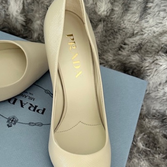 GORGEOUS PRADA LOGO SAFFIANO LEATHER PUMPS HEELS SHOES 36 - Picture 7 of 13